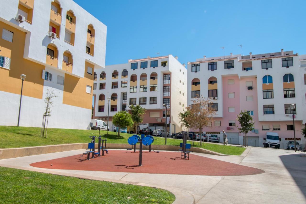 Apartamento Sao Pedro Do Mar Quarteira Eksteriør billede