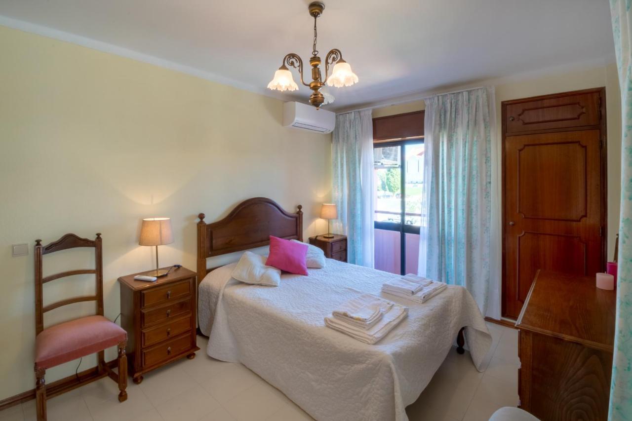 Apartamento Sao Pedro Do Mar Quarteira Eksteriør billede